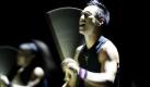 Ein Musiker des Ensembles Yamato - The Drummers of Japan trommelt beim Auftakt der Deutschlandtournee auf der Opernbühne in Leipzig. Die neue Show unter dem Titel Gamushara (Beharrlichkeit) macht mehrere Tage in Leipzig und Dresden Station. Foto: dapd