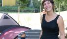 Noemie kommt aus Straßburg in Nordfrankreich. An der Tentstation schätzt sie neben der zentralen Lage auch den Preis von 11 Euro pro Person und Übernachtungung. Foto: news.de