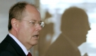 Als Finanzminister in der ablaufenden Legislaturperiode machte Peer Steinbrück (SPD) eine gute Figur. In Zukunft könnte er deshalb in der selben Position bleiben. Foto: dpa