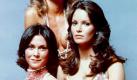 Von den drei Schauspielerinnen, die im legendären TV-Erfolg Drei Engel für Charlie mitwirkten, hatte sie die besten Karriere-Aussichten. Doch 2010 klagt Kate Jackson (unten links), sie sei finanziell ruiniert. Was sie erst merkte, als es bereits zu spät gewesen sei. Angeblich hat sie ihr Finanzberater um drei Millionen Dollar betrogen. Oben:Farrah Fawcett, rechts: Jaclyn Smith. Foto: news.de