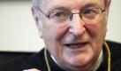Der Kölner Kardinal Joachim Meisner eckt mit seinen erzkonservativen Ansichten selbst innerhalb der katholischen Kirche an. In einem Spiegel-Interview bezeichnet er die 68er-Eltern als metaphysische Asylanten und Obdachlose. Weil sie die Jugend nicht mehr an die Quellen des Lebens führten, komme es zu Ersatzhandlungen wie etwa zum Griff nach Kondomen und der Pille. Foto: dpa