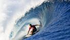 Der dreimalige Surf-Weltmeister Andy Irons ist im Alter von 32 Jahren gestorben. Irons wurde tot in einem Hotelzimmer in Dallas gefunden. Dort wollte er auf der Heimreise von einem Wettkampf in Puerto Rico nach Hawaii einen Zwischenstopp einlegen. Nach Angaben der Association of Surfing Professionals (ASP) litt er unter Dengue-Fieber, einer Virusinfektion, die durch einen Mückenstich übertragen wird und vor allem in tropischen und subtropischen Gebieten auftritt. Eine  Obduktion soll Aufschluss über die genaue Todesursache geben.  Foto: dapd