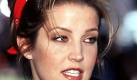 Lisa Marie Presley sowie ihre Mutter Priscilla sind Scientologen. Laut Insider-Aussagen soll die Ehe von Presley und Michael Jackson von der Church of Scientology arrangiert worden sein. Ziel war es, Jackson, einen der beliebtesten Künstler, als Mitglied zu gewinnen. Viele seiner Fans sollten ihm folgen. Der Plan ging nicht auf und die Ehe scheiterte nach zwei Jahren. 
 Foto: dpa