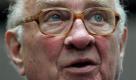 Der ehemalige Bundeswirtschaftsminister Otto Graf Lambsdorff, hier 2007, ist tot. Foto: ap