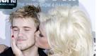 Zuvor hatte Anna Nicole Smith bereits ihren Sohn Daniel verloren, der während eines Krankenbesuches bei seiner Mutter im September 2006 starb. Er hatte Schmerzmittel und Antidepressiva genommen. Foto: ddp images