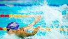 Die Italienerin Elena di Liddo schwimmt bei den Olympischen Jugendspielen 2010 in Singapur 50 Meter Schmetterling und hofft, sich damit für das Finale qualifizieren zu können. Die Jugend-Olympiade findet noch bis zum 26. August statt. Foto: dpa