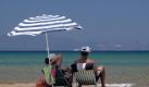 Strandurlaub auf der griechischen Halbinsel Peloponnes: Das östliche Mittelmeer erreicht derzeit angenehme Badetemperaturen. (Bild: dpa) Foto: dpa