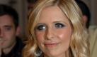 Mutter wollte die Schauspielerin Sarah Michelle Gellar eigentlich nie sein. Sie befürchtete, nicht genügend Energie für eigene Kinder zu haben, spielte aber gerne mit den Kindern von Freunden. Das ist die beste Verhütungsmethode, denn nach einem Nachmittag mit ihnen bin ich immer völlig erledigt.. Seit September 2009 spielt sie allerdings mit ihrer eigenen Tochter Charlotte. Foto: dpa