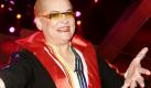 Tschacka, Tschacka  das ist Hella von Sinnen, die ehemalige WG-Partnerin von Dirk Bach. Dass sie mollig ist, scheint für den schrillen Fernseh- und Comedy-Star mit den extravaganten Outfits kein Problem zu sein. Ich bin eine temperamentvolle Show-Kuh, die gerne ist und im Mittelpunkt steht sagt von Sinnen über sich. 
 Foto: ddp