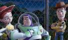 FILE - In this file film publicity image released by Disney, from left, Jessie, voiced by Joan Cusack, Buzz Lightyear, voiced by Tim Allen and Woody, voiced by Tom Hanks are shown in a scene from, Toy Story 3. Movie fans have not outgrown the Toy Story 3 gang. The animated sequel about toys that come to life leaped to the No. 1 spot with a $109 million opening weekend, according to studio estimates Sunday. (AP Photo/Disney Pixar, File) NO SALES Foto: ap