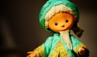 Ein Sandmann in orientalischer Kleidung im Filmmuseum in Potsdam in der Ausstellung Sandmann auf Reisen. Die Ausstellung anlässlich des 50. Geburtstags des Sandmanns zeigt viele Originalfiguren und Kulissen.
 Foto: ddp