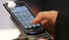 Kaum noch gefragt: Smartphone von Blackberry. Foto: dpa