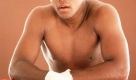 Selbst der Grte aller Zeiten, wie Muhammad Ali auch genannt wird, kam in seiner Karriere nicht um Comebacks herum. Im April 1967 wurde Ali sein Schwergewichts-Titel aberkannt, nachdem er sich geweigert hatte, den Wehrdienst anzutreten. Nach einer Zwangspause von drei Jahren kehrte er 1970 zurck in den Ring. 1978 trat Ali zurck, versuchte sich jedoch zwei Jahre spter noch einmal erfolglos gegen Larry Holmes. Foto: dpa