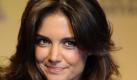 Hollywood-Schauspielerin Katie Holmes (32) tanzt gerne - auch im Auto. In der Fernseh-Show Late Night with Jimmy Fallon im US-Sender NBC sagte sie dem Gastgeber: Ich tanze gerne im Auto. Man hat mich dabei bereits ertappt, aber das hält mich nicht davon ab. Weißt du, ich mag es einfach. Foto: dpa