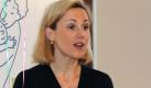 Bettina Wulff gibt sich als durch und durch bodenständig. Bei Peter Hahne gab sie am Sonntag ihr erstes Fernsehinterview. Foto: dpa