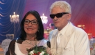 Nana Mouskouri und Heino stellen sich am Donnerstag (30.06.07) im Europapark Rust nach der Aufzeichung von 'Herzlichen Glueckwunsch - Die Michael Schanze Jubliaeumsgala' den Fotografen. Die Sendung des Bayerischen Rundfunks wird am 16. Juli in der ARD ausgestrahlt. Foto: ddp