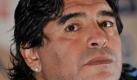 Er hatte die Hand Gottes und für einige ist er selbst göttlich: Diego Maradona. Die Maradona-Kirche (Iglesia Maradoniana – La Mano de D10S) soll rund 40.000 Anhänger weltweit haben. Maradona wird von den Mitgliedern als D10S bezeichnet. Dies basiert auf dem spanischen Wort Dios (Gott) und auf der Rückennummer 10 (diez), die Maradona meist in seinen jeweiligen Vereinen trug. Mit Reliquien und kleinen Festen parodiert die Glaubensgemeinschaft die Verehrung des ehemaligen Fußballspielers eigentlich, trotzdem sind beinahe alle Anhänger auch riesige Fußballfans. Foto: dpa
