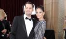 Seit Mitte letzter Woche wurde heftig spekuliert: Treten Nicole Richie und Joel Madden vor den Traualtar? Anlass dazu gaben Partyvorbereitungen auf dem Anwesen von Nicoles Vater Lionel Richie. Nun haben sie es also wirklich getan. Zur Hochzeitsfeier in Los Angeles kamen eine Menge Promis: Gwen Stefani, Ashlee Simpson und Joels Zwillingsbruder Benji Madden.Getraut wurde das Paar von Reverend Run, einem Gründungsmitglied des legendären HipHop-Trios Run DMC. Foto: dpa