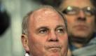 Bayern-Präsident Uli Hoeneß würde eine Schuldenerlass in Spanien auf die Palme bringen. Foto: Patrick Seeger Foto: dpa