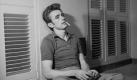 Bei ihm war die Zigarette Bestandteil des Rebellentums: James Dean. Foto: ddp images