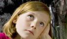 Lilli (Alina Freund) zaubert in einer Szene von 'Hexe Lilli - Der Drache und das magische Buch' ein Monster (undatierte Filmszene). Eine klassischen Kinderfilm - eine Adaption der beliebten Bilderbücher von Ludger Jochmann, in denen ein kleines Mädchen mit Hilfe eines Drachens und eines Zauberbuchs den Kampf gegen den bösen Magier aufnimmt. Der Film kommt am 19.Februar in die deutschen Kinos. Foto: Buena Vista dpa (zu dpa-Kinostarts vom 12.02.2009 - ACHTUNG: Verwendung nur für redaktionelle Zwecke im Zusammenhang mit der Berichterstattung über diesen Film!) +++(c) dpa - Bildfunk+++ Foto: dpa