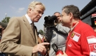 Mosley (l.) selbst baut vor allem auf den kleinen Franzosen. Geht es nach ihm, tritt Jean Todt seine Nachfolge an. Foto: dpa