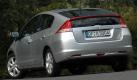 Während BMW und Mercedes ihre neuen Teilzeitelektriker nur für astronomische Preise in der Oberklasse anbieten, will Honda den Volkshybrid. Ein Durchschnittsverbrauch von 4 Litern pro 100 Kilometer ist mit dem 88 PS starken Insight in der Praxis durchaus machbar. Foto: press-inform