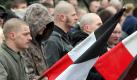 Wenig ansprechend: Rechte mit Glatze, Bomberjacke und Springerstiefeln entsprechen dem Klischee vom Erscheinungsbild eines Neonazis. Die Autonomen Nationalisten dagegen... Foto: dpa
