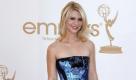 Claire Danes schillert auf dem Roten Teppich. Sie trug ein trägerloses Pailettenkleid von Oscar de la Renta, das ein wenig an eine Meerjungfrau erinnert. Die Farben stehen ihr hervorragend, Punktabzug gibt es lediglich für die langweilige Frisur. Foto: dpa
