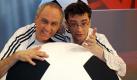 Zur Fußball-WM gab es 2006 ein Scheibenwischer-Extra mit Bruno Jonas und Mathias Richling. Foto: dpa