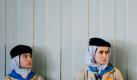 
Afghan women listen to speeches delivered by Afghan President Hamid Karzai, unseen, during an event marking the International Literacy Day in Kabul, Afghanistan on Tuesday, Sept. 28, 2010. (AP Photo/Musadeq Sadeq)
 Foto: ap