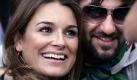 Italiens Nationaltorhüter Gianluigi Buffon (rechts) hat sich ein tschechisches Topmodel geangelt. Er ist mit Alena Seredova zusammen. Foto: ddp