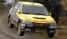 Auch wenn Hermann Gaßner im Grenzbereich fährt, zählt er zu den sichersten -  und in Fachkreisen scherzhaft formuliert zu den unspektakulärsten - Fahrern in der deutschen Driftsport-Szene. Foto: ADAC