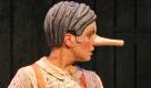 Gegenwärtig laufen die Probenarbeiten am Chemnitzer Opernhaus für die deutschsprachige Erstaufführung der Oper 'Pinocchios Abenteuer' (Foto von der Hauptprobe am 26.06.2008). Foto: Wolfgang Thieme dpa/lsn +++(c) dpa - Bildfunk+++

Alljährlich im November findet in Cumbria, einer im Nordwesten Großbritanniens gelegenen Grafschaft, in Wasdale Valley im Bridge Inn, die Weltmeisterschaft im Lügen statt, die 'World's biggest liar competition'. Pinoccio hätte seine 'wahre' Freude gehabt, wenn man in diesem Zusammenhang überhaupt von 'wahr' sprechen kann und so wird der Tag in Wasdale Valley, der jährlich mehr als 50.000 Besucher anlockt, auch St. Pinnochius genannt.

Die Teilnehmer haben jeweils fünf Minuten, in denen sie die unmöglichsten Lügen auftischen, die die Welt je gehört hat. Zurückzuführen ist dieser Wettstreit auf das 19. Jahrhundert. Der englische Pub -Besitzer Will Ritson war seinerzeit bekannt und berüchtigt für schön schaurige Lügengeschichten, die nicht zuletzt inhaltlich ihren Ursprung in der bizarren und fast mystisch erscheinenden Schönheit, des  wild-romantischen Lake District Nationalpark, der nördlichen hochmoorigen Landschaft Großbritanniens hatten. Foto: dpa