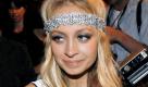 ARCHIV - Die US-Schauspielerin Nicole Richie (Archivfoto vom 08.09.2008) liegt mit einer Lungenentzündung im Krankenhaus. Es gehe ihr den Umständen entsprechend gut, sagte ihr Sprecher am Mittwoch (18.11.2009) der US-Zeitschrift «People». Die zweifache Mutter war am Montag noch in Los Angeles vor Gericht erschienen, wo entschieden wurde, dass zwei aufdringliche Paparazzi von ihr Abstand halten müssen. Foto: Peter Foley (zu dpa 0226 vom 19.11.2009) +++(c) dpa - Bildfunk+++ Foto: dpa