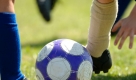 Auch Fußballspieler sind vor einer Knochenhautenzündung nicht gefeit. (Foto)