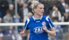 Fussball, 1. Bundesliga der Frauen, Saison 2010/ 2011, 22. Spieltag, 1. FFC Turbine Potsdam da- SG Essen-Schoenebeck, Sonntag (13.03.11), Karl-Liebknecht-Stadion, Potsdam: Die Nationalspielerin, Potsdams Angreiferin Anja Mittag, spielt den Ball. Potsdam wurde am Sonntag zum dritten Mal in Folge Deutscher Meister. Foto: dapd