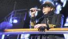 In den 1980er-Jahren bemühte sich Udo Lindenberg erst vergebens um einen Auftritt in der DDR und sang als Portest in seinem Lied Sonderzug nach Pankow : Ey, Honey, ich sing' für wenig Money im Republik-Palast, wenn ihr mich lasst. Und sie ließen ihn: Die DDR-Regierung konnte seinen Erfolg im Osten nicht länger ignorieren und gab nach: 1983 darf Udo Lindenberg im Palast der Republik in Ost-Berlin auftreten. Doch er provozierte und erhielt daraufhin Auftrittsverbot. Foto: dpa
