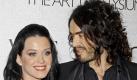 Wegen zu lauter Musik bei den Hochzeitsfeierlichkeiten von Katy Perry und Russell Brand ermittelt die indische Polizei gegen die Manager eines Luxushotels. In der Ferienanlage in der Nähe eines Tiger-Reservats im Unionsstaat Rajasthan hatte das Paar am 23. Oktober geheiratet. Bei den nächtlichen Feiern sei die vorgeschriebene Maximallautstärke um 45 Dezibel überschritten worden, sagte Ravi Kumar Surpur, Funktionär im Bezirk Sawaimadhopur. (dapd) Foto: dpa
