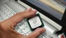 Die Renner waren kleine und günstige Notebooks, vor allem die handlichen Netbooks. Die gehen zu Tiefstpreisen über die Ladentheke und werfen entsprechend wenig ab. Foto: dpa
