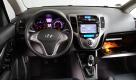 Das Cockpit erinnert an den Kia Venga, die Gestaltung ist im ix20 jedoch trendiger und frischer. Foto: pi
