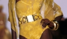 Glitzernd:Dieser schicke Gürtel und der gelbe Body gehören zur Kollektion von Gottex, die bei der FashionWeek in New York gezeigt wurde. Foto: ap