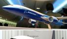 Modelle einer Boeing 7E7 (oben) und eines Airbus A380. Foto: dpa Foto: dpa