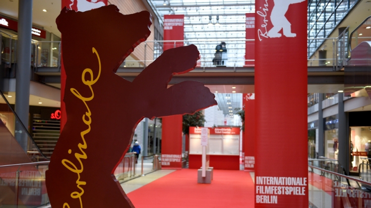 Der Berlinale-Vorverkauf hat begonnen. Die Kartenverkaufscounter für die Berlinale öffnen am Montag (06. Februar). Das Filmfestival findet vom 09.-19.02.2017 in Berlin statt.