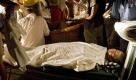 Verletzte werden im Hotel Villa Creole in Port-au-Prince versorgt. Auch Krankenhäuser sind eingestürzt. Foto: ap