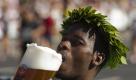 Auf Suaheli gibt es das schöne Wort «bia», was - man ahnt es - das Bier ist. Auch der Norddeutsche spricht die beiden letzten Buchstaben des Wortes wie ein «a» aus, vielleicht entstammt das Suaheli-Wort also dem Norddeutschen? Foto: dapd