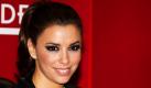 New York, USA. Die US-Schauspielerin Eva Longoria veröffentlichte ein Kochbuch mit dem Titel Eva's Kitchen: Cooking with Love for Family and Friends.  Sie selbst sieht sich als Instinktköchin und verriet, dass die Zitrone ihre Lieblingszutat sei. Longoria hat nach eigenen Angaben noch viele Rezepte im Kopf, die Sie bald in einem weiteren Buch veröffentlichen möchte. Foto: dapd