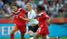 Alexandra Popp: Die Stürmerin brachte gleich nach ihrer Einwechslung Schwung in die Partie. In der 65. Minute hatte sie Pech, als sie bei einem Fernschuss in Rücklage geriet und der Ball so nur die Oberkante der Latte streifte. Sie hat enormes Portenzial und wird dies bei der WM auch noch häufiger unter Beweis stellen dürfen. Foto: dapd