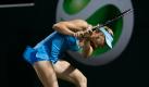 Die Russin Maria Sharapova verzieht beim Match gegen die Rumänin Alexandra Dulgheru vor Schmerzen das Gesicht, nachdem sie sich den Knöchel verletzt hat. Das Spiel im Rahmen des Sony Ericsson Tennisturniers in Key Biscane, Florida, dauerte fast dreieinhalb Stunden und endete mit einem Sieg für die tapfere Sharapova.  Foto: dapd