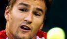 Tennisspieler Marci Chiudinelli aus der Schweiz spielt während der Davis Cup World Group Play-offs in Kasachstan den Ball in das Feld seines Gegners Andrey Golubev zurück. Der 29-Jährige betreibt den Tennissport ist seit zehn nunmehr Jahren. Foto: ap